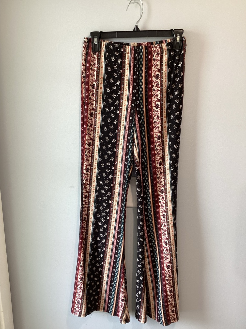 eye candy Striped Boot-Cut Pants in Black, Burgundy, Cream